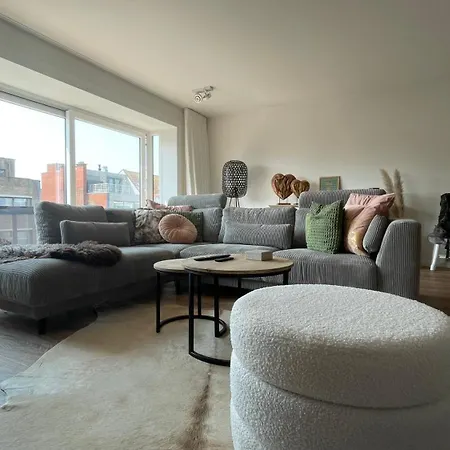 Castel Aan Zee Apartment